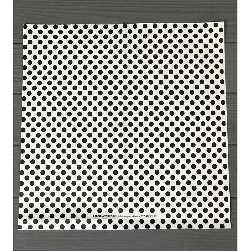 Папір обгортковий “Чорний горох“ 320х320 мм 555Ф