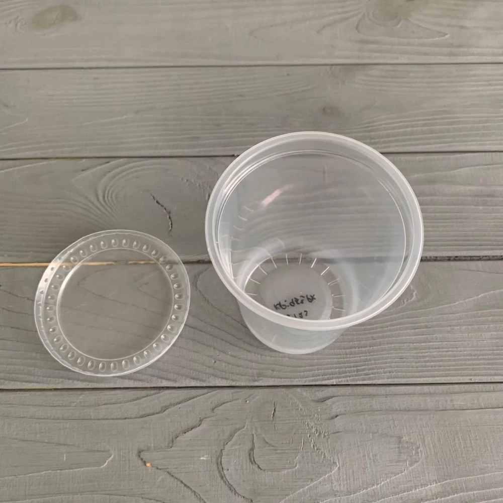 Стакан з кришкою 500мл для сметани, творогу, джему, тощо. (100/1000) 95123