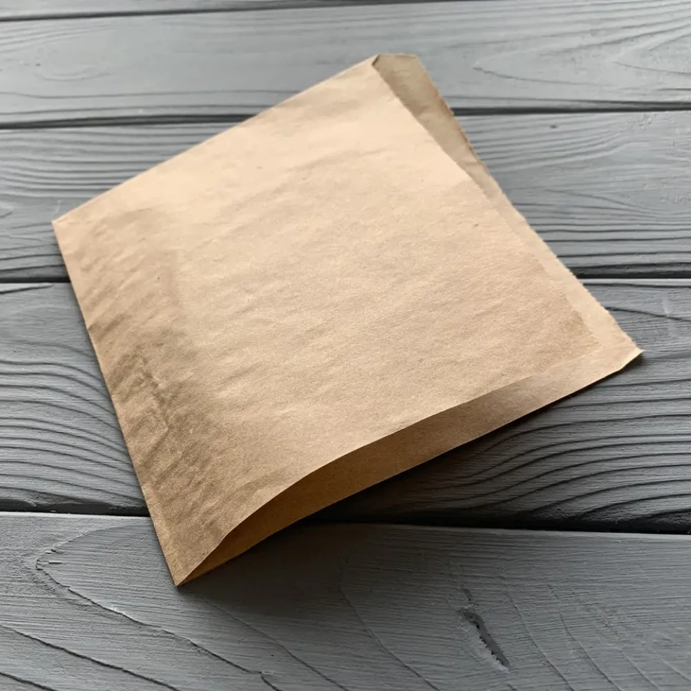 Куточок паперовий бурий 77 Ф (140х140мм)