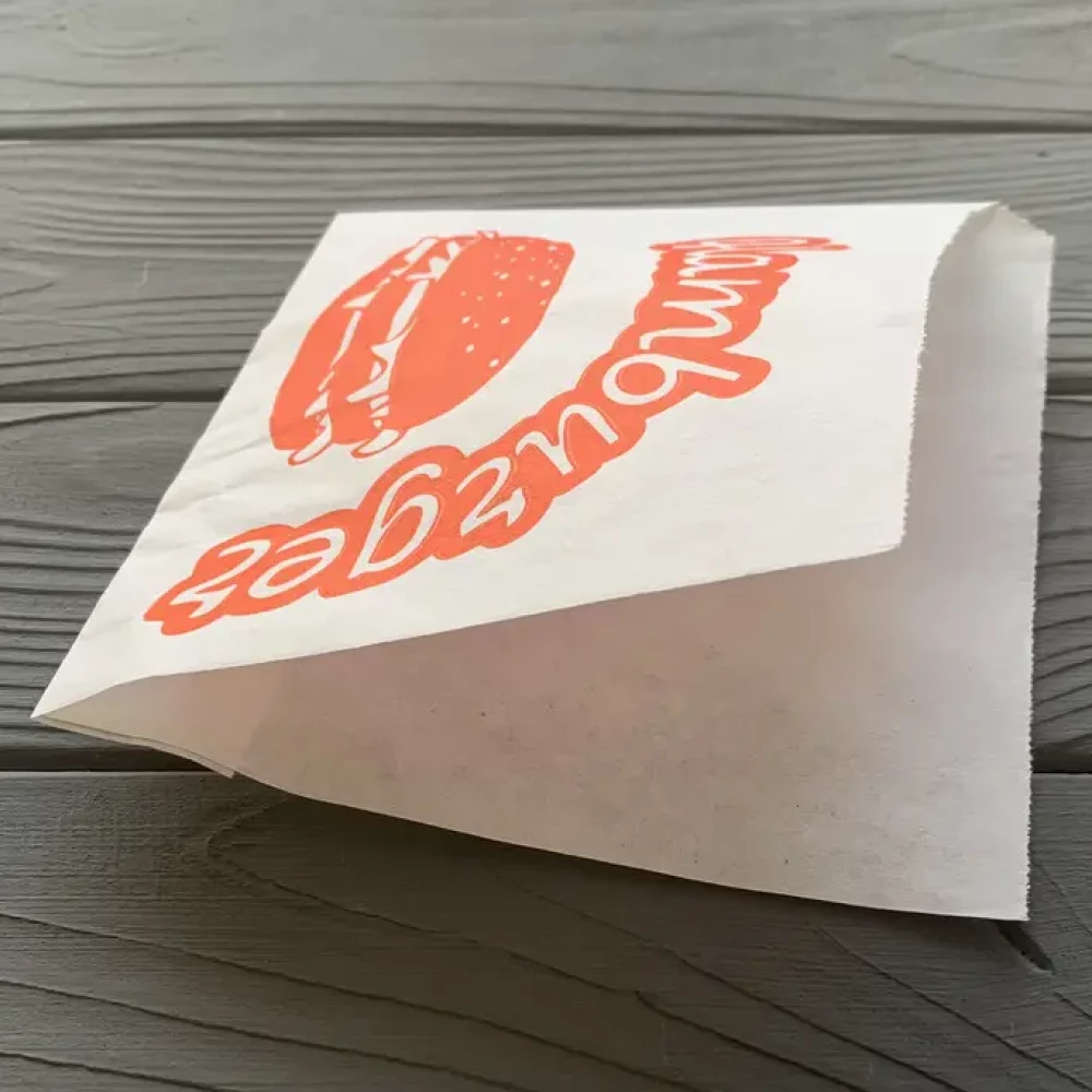 Куточок білий Hamburger 79Ф (150х140 мм)